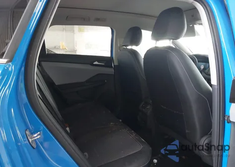 2023 Volkswagen Taos 1.5T Se from USA, damaged, VIN 3VVEX7B26PM312440